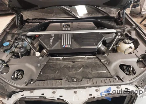 2024 BMW X3 M z USA, uszkodzony, nr VIN 5YM13EC06R9X18513